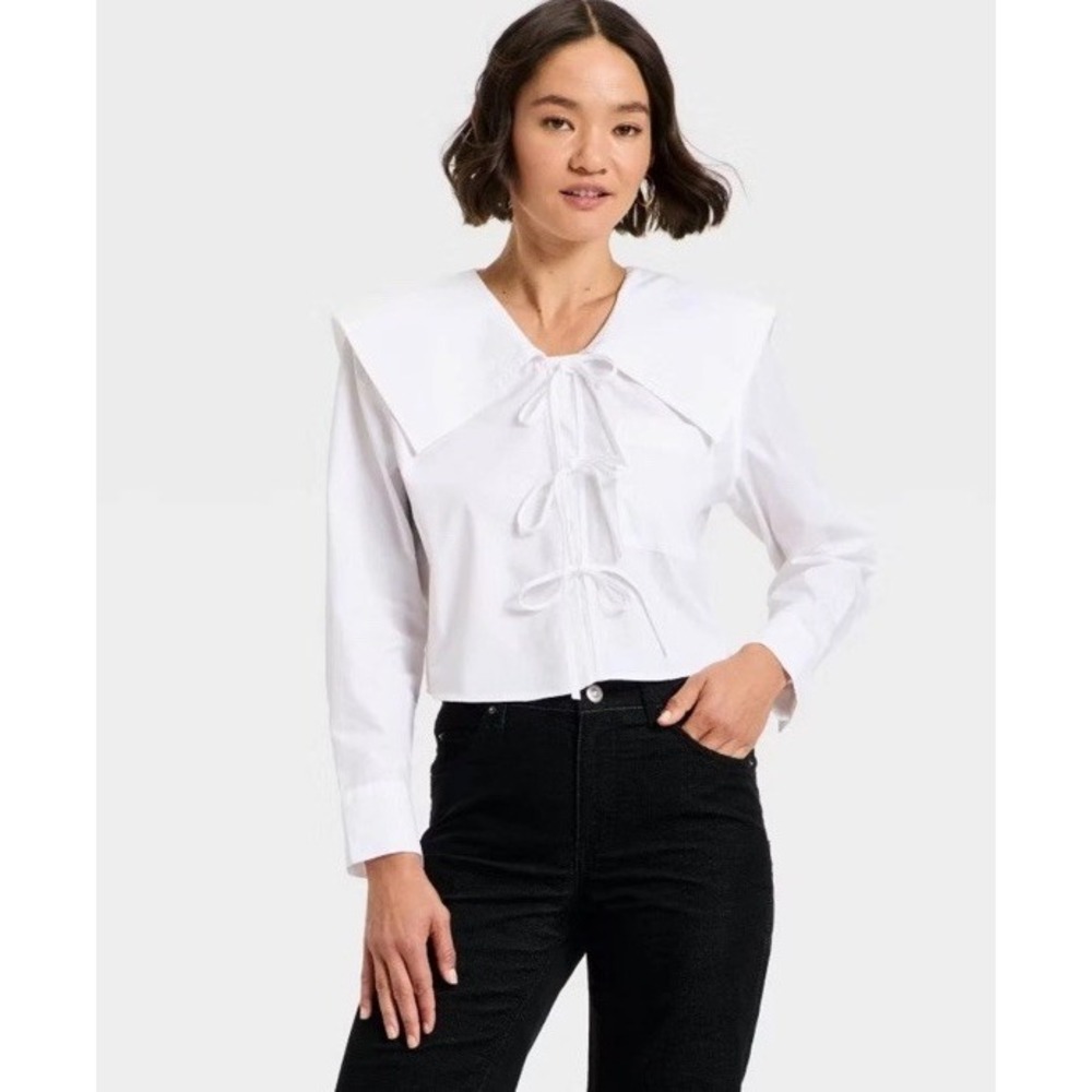 Women's Plus Size 2X Long Sleeve V-Neck Tie-Front Blouse Future Collective
